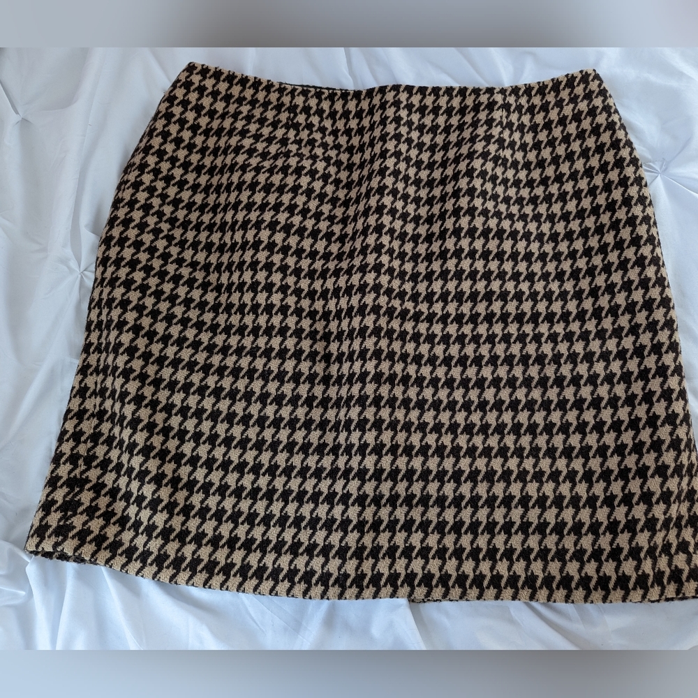Women's skirt